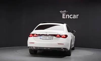 Mercedes-Benz E-Class 2026, 920 км, за 59523.86 USD
