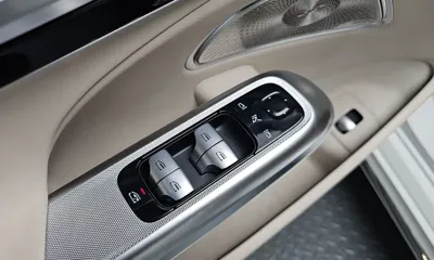 Mercedes-Benz E-Class 2026, 920 км, за 59481.22 USD - фото 37