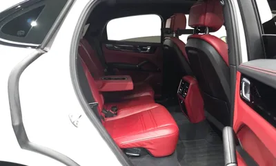 Porsche Cayenne 2020, 58579 км, за 53289.93 USD - фото 12