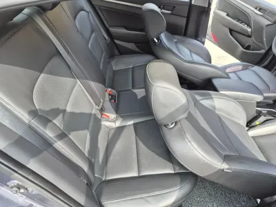 Hyundai Avante 2018, 106824 км, за 5856.68 USD - фото 9