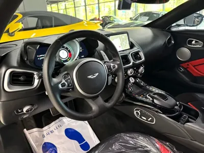Astonmartin Vantage 2019, 30400 км, за 78625.69 USD