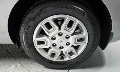 Hyundai Staria 2023, 70345 км, за 14529.24 USD