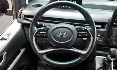 Hyundai Staria 2023, 70345 км, за 14529.24 USD - фото 13