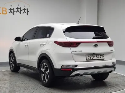 Kia Sportage 2019, 125837 км, за 7135.78 USD