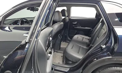 Kia Niro 2020, 78624 км, за 10437.18 USD - фото 12