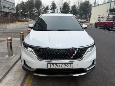 Kia Canival 2023, 66300 км, за 23631.35 USD