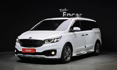 Kia Canival · 2018 год