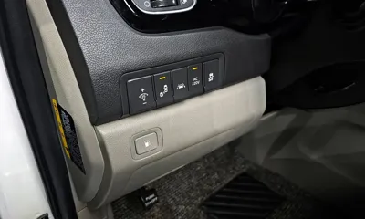 Kia Canival 2018, 165501 км, за 7761.12 USD - фото 16