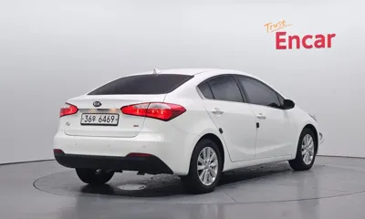 Kia K3 2013, 122197 км, за 3178.83 USD
