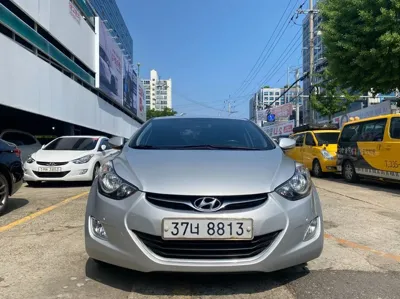 Hyundai Avante 2013, 109039 км, за 3120.33 USD
