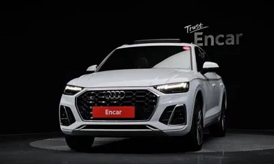 Audi Q5 2021, 45159 км, за 28291.93 USD