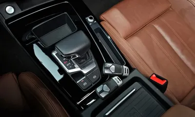 Audi Q5 2021, 45159 км, за 28291.93 USD - фото 9