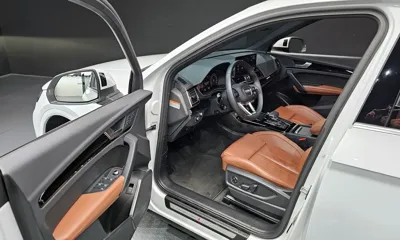 Audi Q5 2021, 45159 км, за 28291.93 USD - фото 11