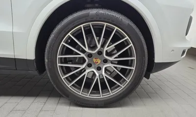 Porsche Cayenne 2021, 12595 км, за 65554.36 USD