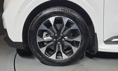 Kia Canival 2023, 39826 км, за 24116.28 USD