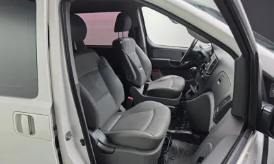 Hyundai Starex 2018, 165859 км, за 6962.69 USD - фото 12