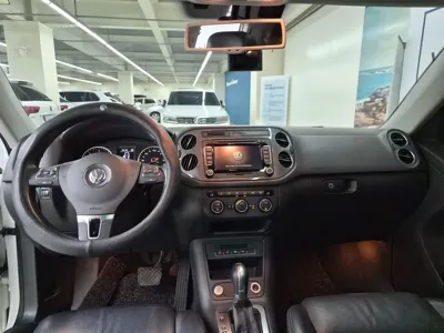 Volkswagen Tiguan 2016, 214569 км, за 6837.27 USD - фото 7