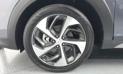 Hyundai Tucson 2017, 90677 км, за 8794.79 USD