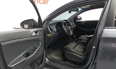 Hyundai Tucson 2017, 90677 км, за 8794.79 USD - фото 10