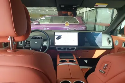 Li Auto L9 2025, 10300 км, за 50498 USD - фото 17
