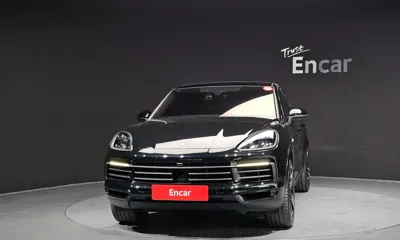 Porsche Cayenne 2023, 35343 км, за 77293.09 USD