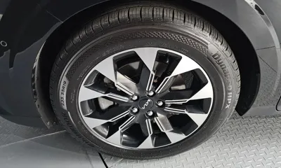 Kia Canival 2023, 48007 км, за 25041.29 USD