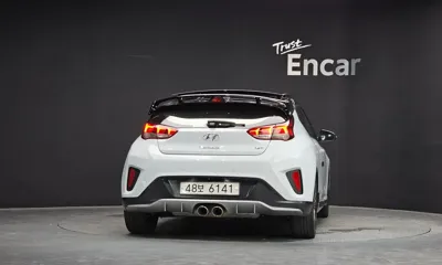 Hyundai Veloster 2018, 104453 км, за 7811.47 USD