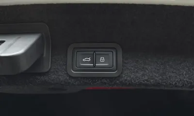 Audi A6 2022, 27495 км, за 24325.77 USD - фото 20