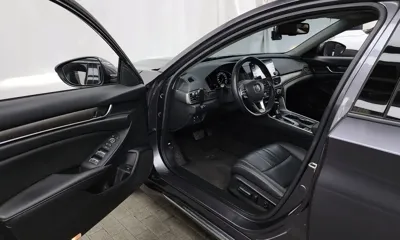 Honda Accord 2019, 58873 км, за 10744.28 USD - фото 10