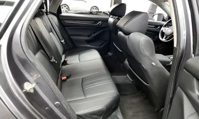 Honda Accord 2019, 58873 км, за 10744.28 USD - фото 12