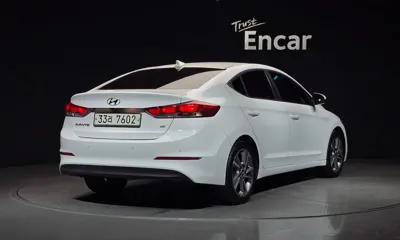 Hyundai Avante 2018, 223512 км, за 4162.54 USD