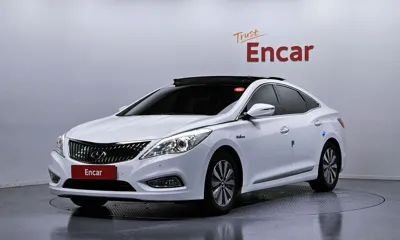 Hyundai Grandeur · 2015 год