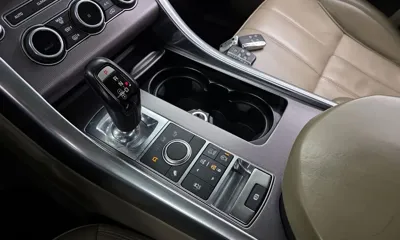Land Rover Range Rover Sport 2016, 126726 км, за 11854.29 USD - фото 9