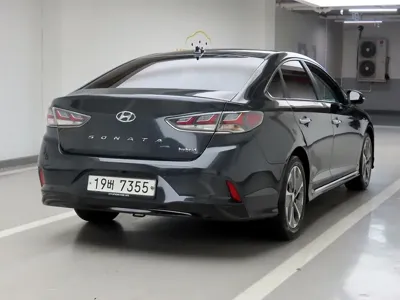 Hyundai Sonata 2019, 100783 км, за 271.02 USD