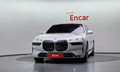 BMW 7-Series 2023, 51144 км, за 78110.79 USD