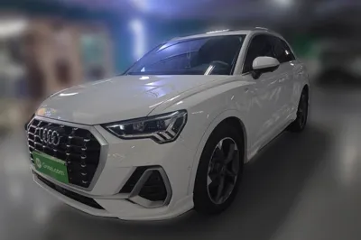 Audi Q3 · 2021 год
