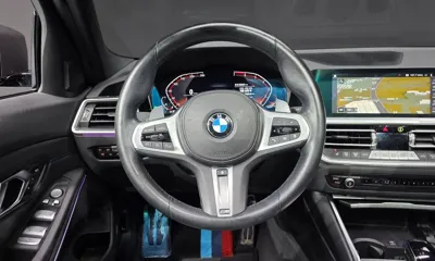 BMW 3-Series 2022, 28820 км, за 20677.43 USD - фото 14
