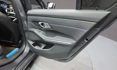 BMW 3-Series 2022, 28820 км, за 20677.43 USD - фото 25