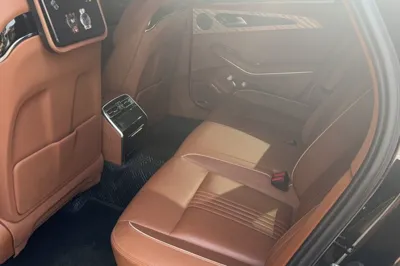 Hongqi H9 2020, 21600 км, за 24549 USD - фото 8