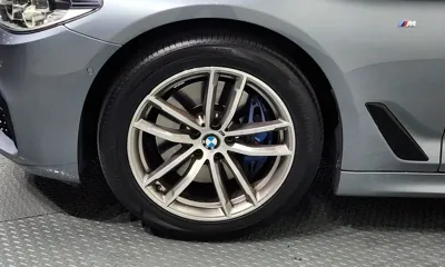 BMW 5-Series 2017, 124736 км, за 12808.72 USD