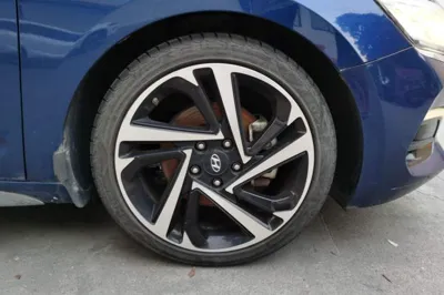 Hyundai Lafesta 2019, 61600 км, за 7269 USD - фото 8
