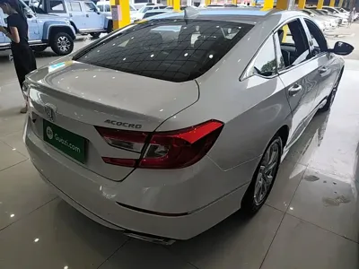Honda Accord 2018, 95100 км, за 9637.84 USD - фото 7