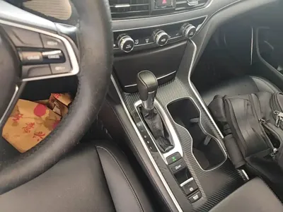 Honda Accord 2018, 95100 км, за 9637.84 USD - фото 14