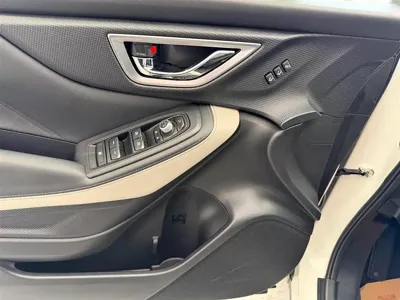 Subaru Forester 2022, 37600 км, за 28810.36 USD - фото 13