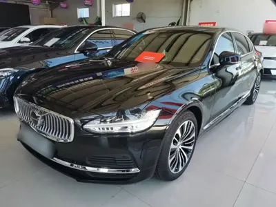 Volvo S90 PHEV 2024, 16100 км, за 27018.08 USD