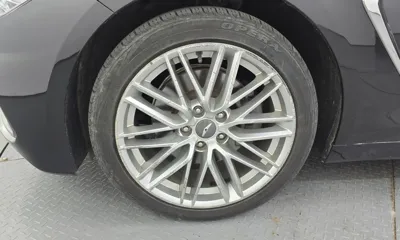 Genesis G70 2019, 161552 км, за 8125.85 USD