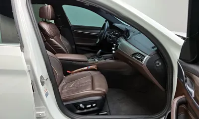 BMW 5-Series 2018, 114711 км, за 17847.71 USD - фото 10
