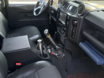Land Rover Defender 2010, 134500 км, за 47557.03 USD - фото 10