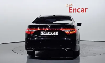 Hyundai Grandeur 2016, 54843 км, за 7800.11 USD