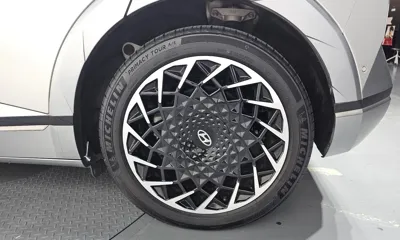 Hyundai Ioniq5 2023, 35555 км, за 24690.57 USD - фото 21